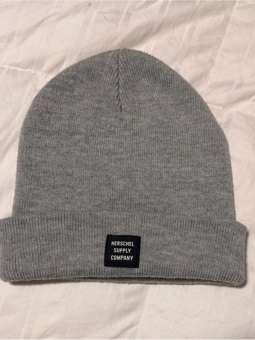 HERSCHEL SUPPLY COMPANY ABBOTT LT GREY BEANIE